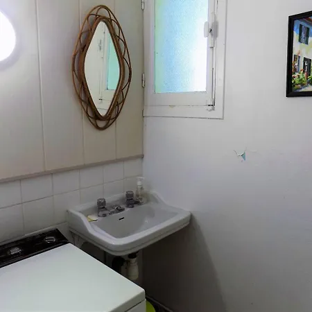 - En Rdc D'une Maison Individuelle - Plage A Pied * Meschers-sur-Gironde